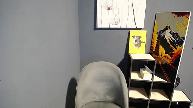lady olivia  online show from 15, 7, 2026