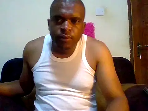 Snapshot of lui_cuuty chatting on 20, 9, 2025 lui cuuty online show from 20, 9, 2025