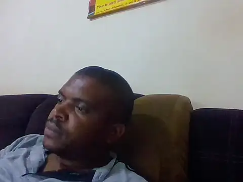 Snapshot of lui_cuuty chatting on 16, 9, 2025 lui cuuty online show from 16, 9, 2025