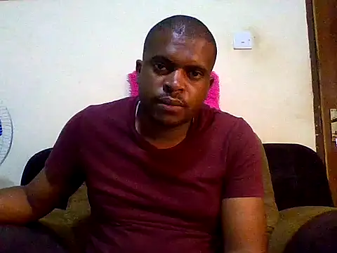 Snapshot of lui_cuuty chatting on 22, 9, 2025 lui cuuty online show from 22, 9, 2025