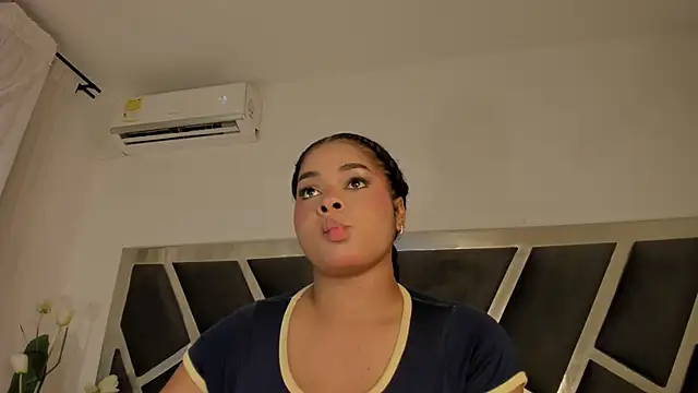 Samanntha Rose online show from 1, 6, 2026
