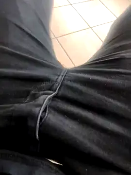 Snapshot of TornadoStorm35 chatting on 7, 11, 2025 TornadoStorm35 online show from 7, 11, 2025