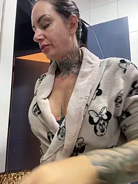 YasmimBrasil online show from 5, 6, 2026