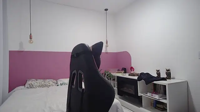 Snapshot of YasmimBrasil chatting on 30, 6, 2026 YasmimBrasil online show from 30, 6, 2026