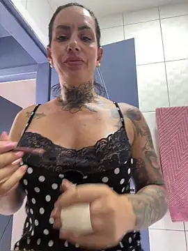 YasmimBrasil online show from 19, 3, 2026