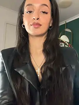 Lolly Neal online show from 8, 3, 2026