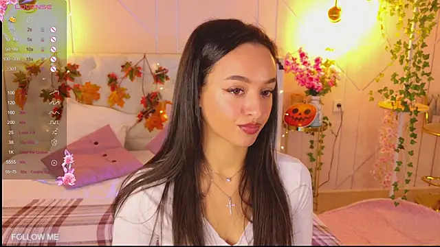 Lolly Neal online show from 3, 11, 2025