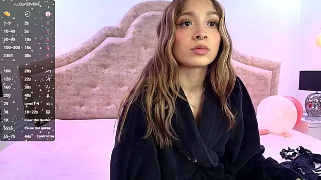 Victoria Adams14 online show from 14, 3, 2025