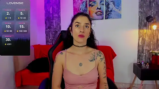 Snapshot of Allison_sc chatting on 10, 9, 2025 Allison sc online show from 10, 9, 2025