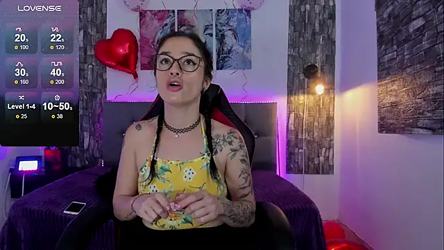 Snapshot of Allison_sc chatting on 15, 2, 2025 Allison sc online show from 15, 2, 2025