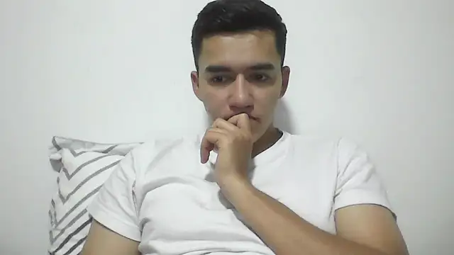 Snapshot of Estebitan_vm chatting on 10, 1, 2026 Estebitan vm online show from 10, 1, 2026