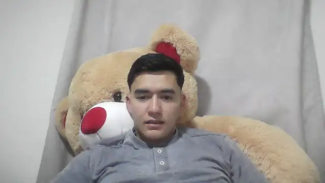 Snapshot of Estebitan_vm chatting on 16, 6, 2026 Estebitan vm online show from 16, 6, 2026