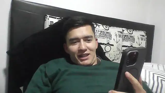 Snapshot of Estebitan_vm chatting on 21, 4, 2026 Estebitan vm online show from 21, 4, 2026