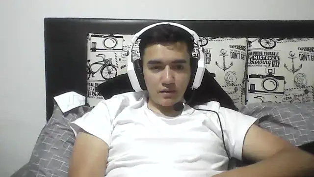 Snapshot of Estebitan_vm chatting on 25, 3, 2026 Estebitan vm online show from 25, 3, 2026