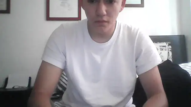 Snapshot of Estebitan_vm chatting on 25, 2, 2026 Estebitan vm online show from 25, 2, 2026