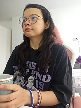 azumiichan online show from 8, 1, 2026