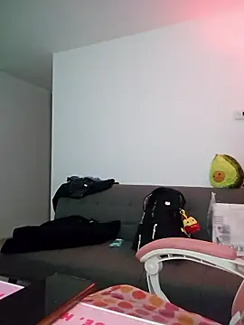 azumiichan online show from 13, 1, 2026