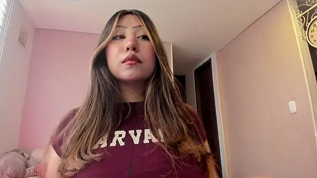 I am tori online show from 16, 4, 2026