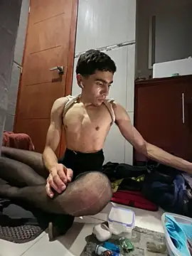 femboyxx69 online show from 21, 6, 2026
