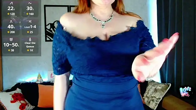 Nikki March online show from 26, 2, 2025