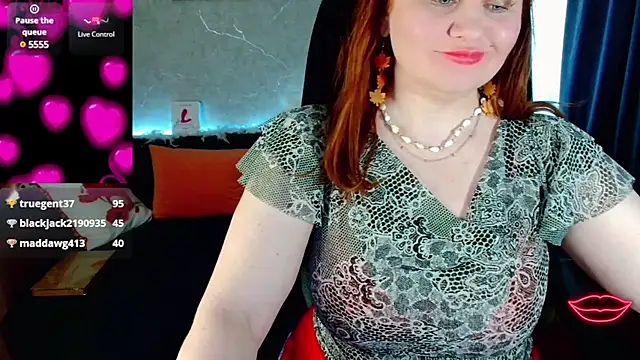 Nikki March online show from 18, 3, 2025