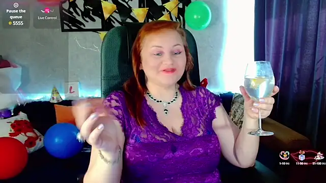 Nikki March online show from 4, 3, 2025