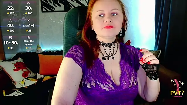 Nikki March online show from 28, 2, 2025