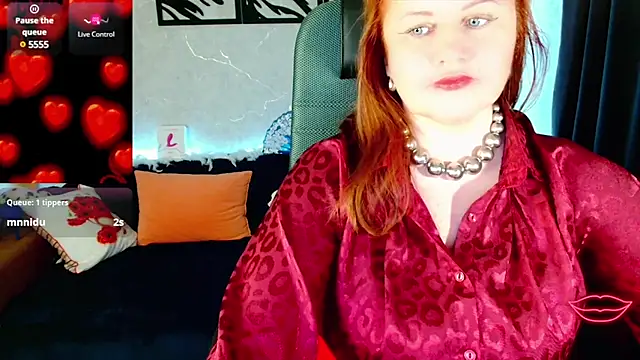 Nikki March online show from 12, 3, 2025