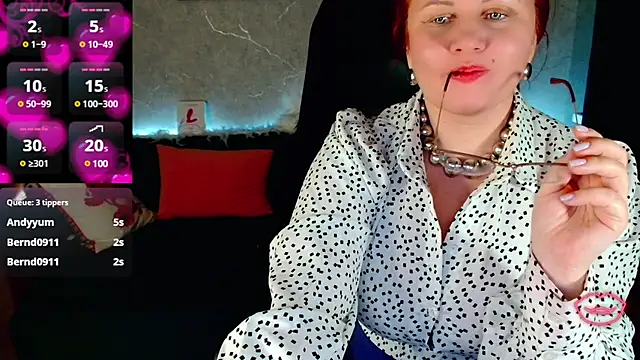 Nikki March online show from 14, 3, 2025