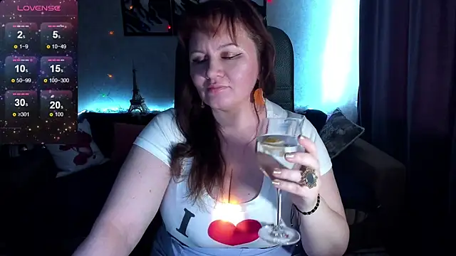 Snapshot of Nikki_March chatting on 11, 5, 2026 Nikki March online show from 11, 5, 2026