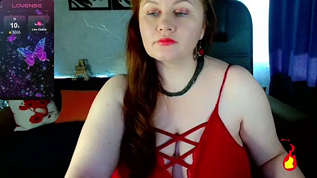 Nikki March online show from 12, 9, 2025