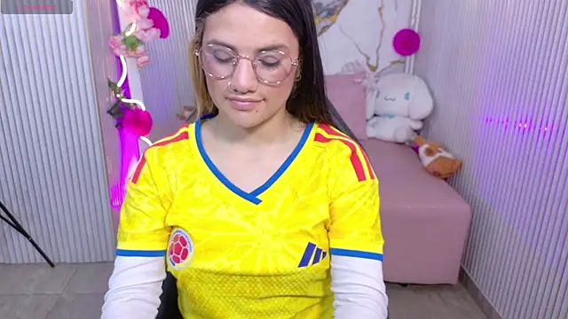 Chiara tay online show from 7, 7, 2026