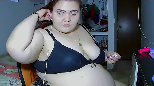 Snapshot of Jones_alexia chatting on 1, 6, 2026 Jones alexia online show from 1, 6, 2026