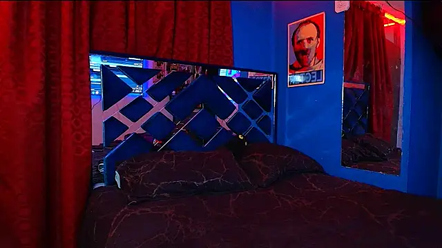 Snapshot of Luke_Howland chatting on 31, 10, 2025 Luke Howland online show from 31, 10, 2025