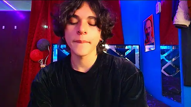Luke Howland online show from 3, 3, 2025