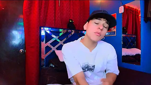 Luke Howland online show from 3, 3, 2026