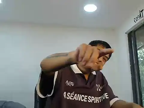 danielitopapuu online show from 24, 10, 2025