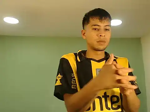 danielitopapuu online show from 16, 12, 2025