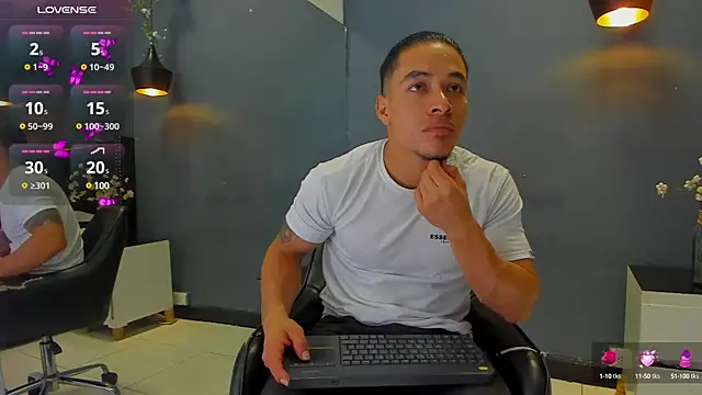 Bryson Collins  online show from 28, 2, 2025