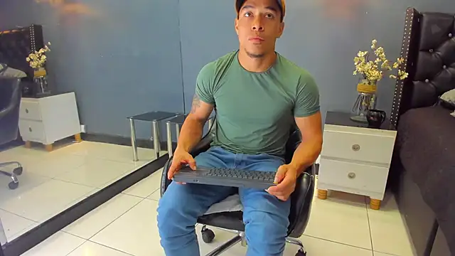 Bryson Collins  online show from 18, 2, 2025