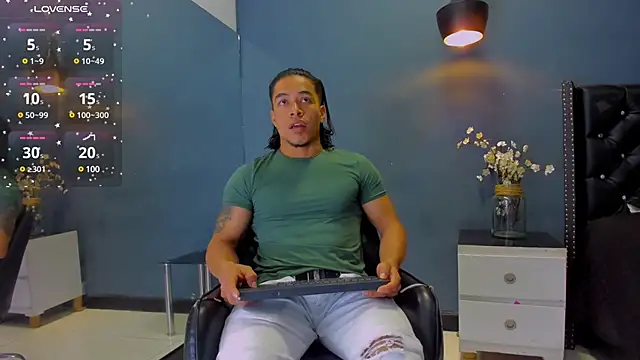 Bryson Collins  online show from 17, 3, 2025
