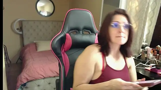 Snapshot of Carol_Scottt chatting on 21, 11, 2025 Carol Scottt online show from 21, 11, 2025