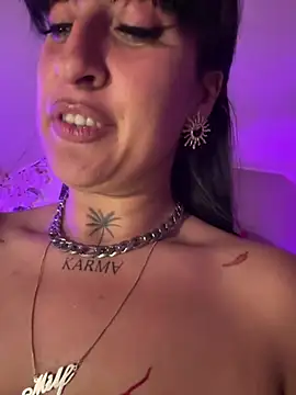 CarolaDrago online show from 15, 4, 2026