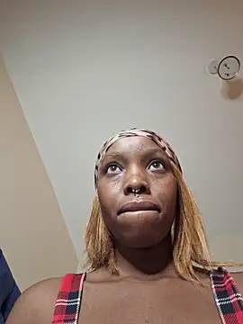 sexxygoldy online show from 8, 5, 2026