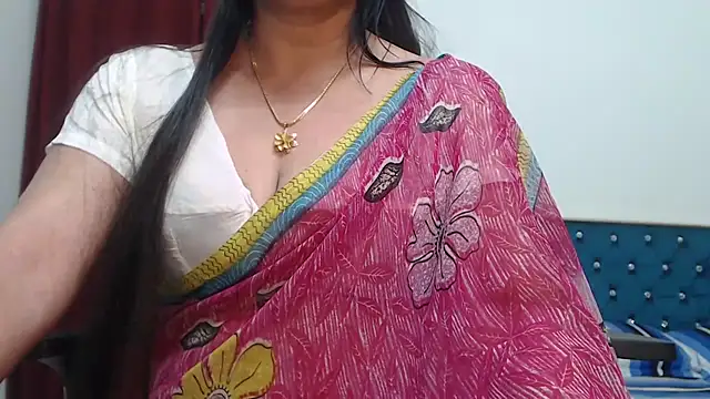 Snapshot of desi-maisa130 chatting on 23, 9, 2025 desi-maisa130 online show from 23, 9, 2025