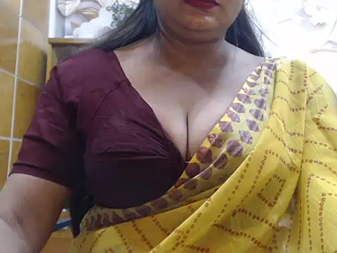 Snapshot of desi-maisa130 chatting on 25, 6, 2026 desi-maisa130 online show from 25, 6, 2026