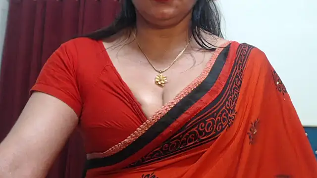 Snapshot of desi-maisa130 chatting on 25, 9, 2025 desi-maisa130 online show from 25, 9, 2025