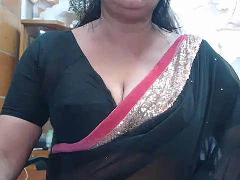 Snapshot of desi-maisa130 chatting on 30, 6, 2026 desi-maisa130 online show from 30, 6, 2026
