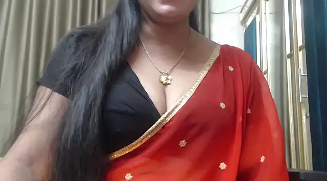 Snapshot of desi-maisa130 chatting on 22, 2, 2025 desi-maisa130 online show from 22, 2, 2025