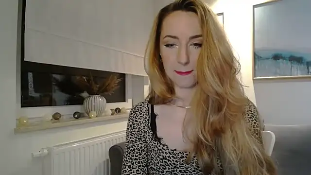 JulietteDiamond online show from 12, 3, 2025